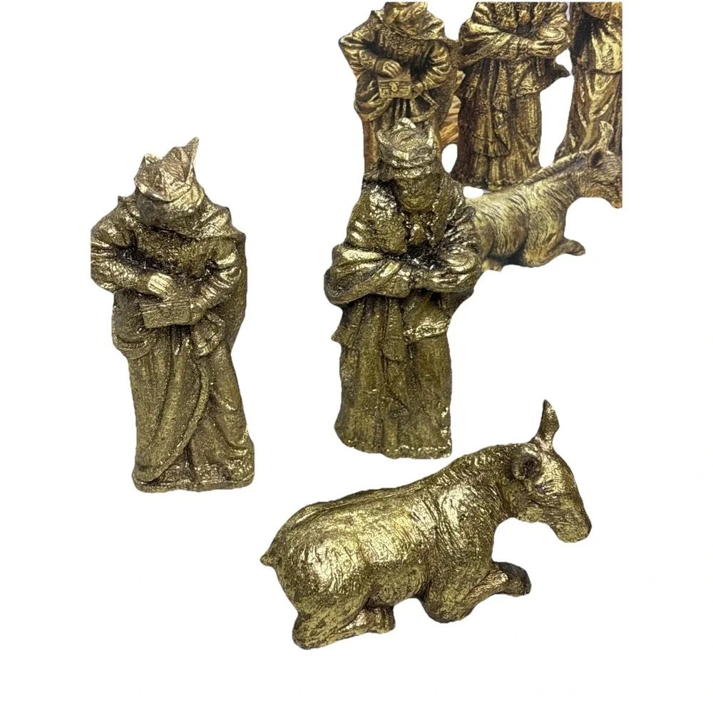 Seven Piece Nativity Set Metallic Gold Christmas Figurines Holy Family Wise Men‎